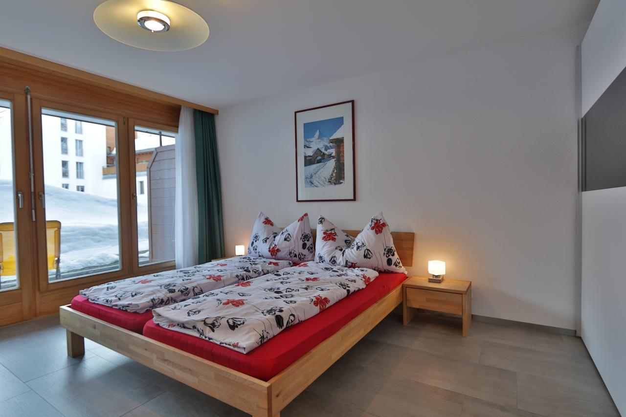 Ferienwohnung Steinmattstrasse زيرمات المظهر الخارجي الصورة